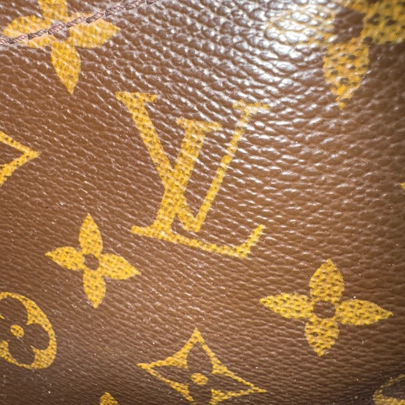 Authentic Louis Vuitton Odeon PM - Picture 6 of 8